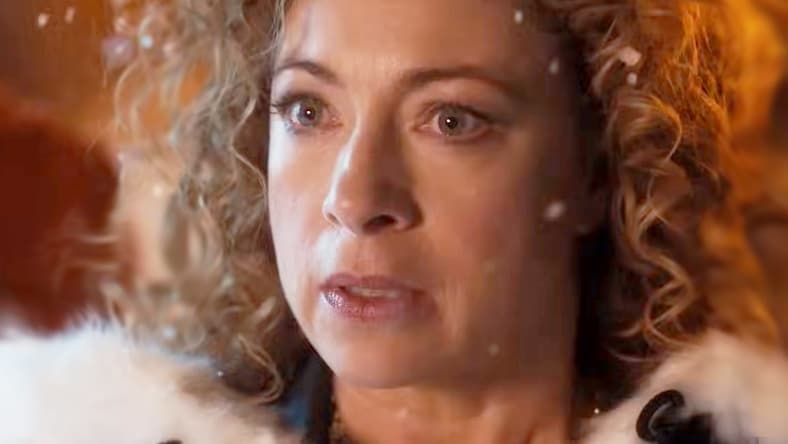 River Song (Alex Kingston) makes the acquaintance of The Doctor (Peter Capaldi) in Doctor Who Christmas Special 2015 "The Husbands of River Song" (2015), BBC