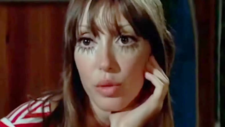 Suzanne (Shelley Duvall) introduces herself in Brewster McCloud (1970), Metro-Goldwyn-Mayer (MGM)