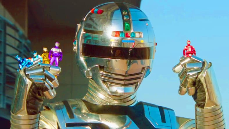 Space Sheriff Gavan (Yuma Ishigaki) presents the Gokaigers with the Metal Heroes Ranger Keys in Kamen Rider × Super Sentai × Space Sheriff Super Hero Taisen Z (2012), Toei Co. Ltd.