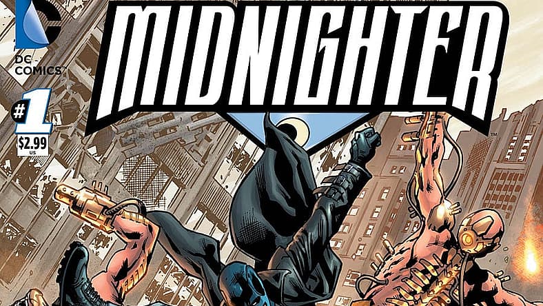 Comic Book Review: Midnighter Vol. 1: Out