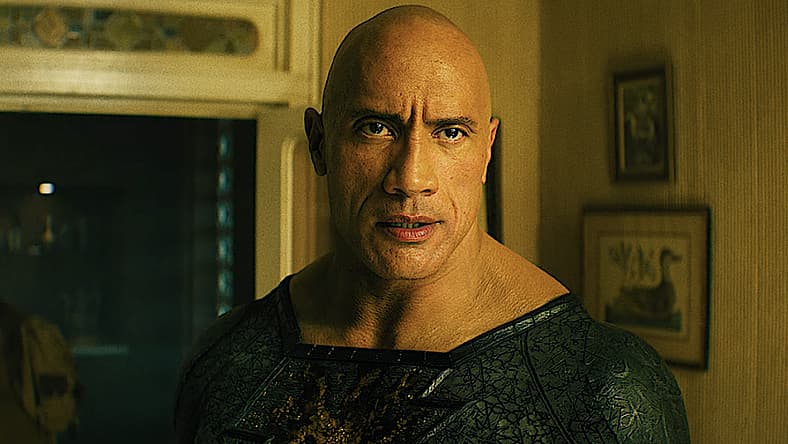 Black Adam (Dwayne Johnson) and Hawkman (Aldis Hodge) settle their differences in Black Adam