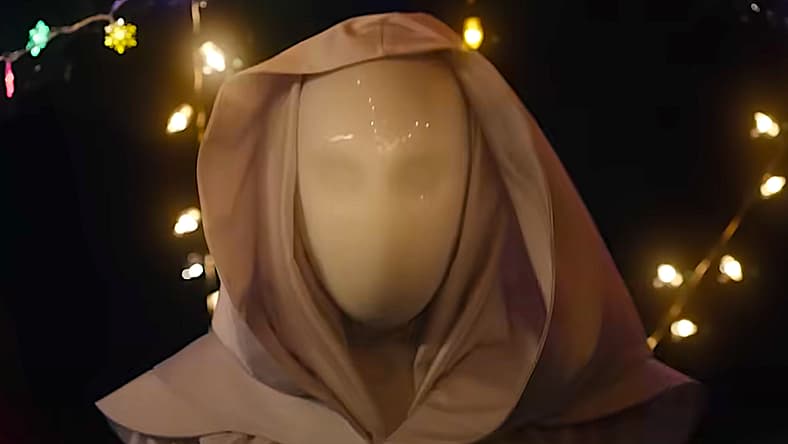 'It's A Wonderful Knife' Review - Yuletide Killings At Blank Face Value