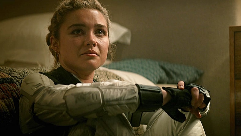Yelena Bolova (Florence Pugh) has a heart-to-heart with Red Guardian (David Harbour) in Black Widow (2021), Marvel Entertainment