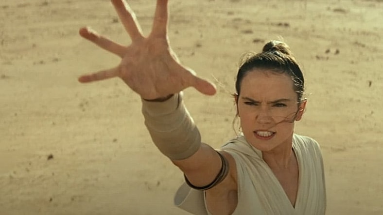 Rey uses the Force to pull down a spaceship in 'Star Wars: The Rise of Skywalker (2019), Disney+