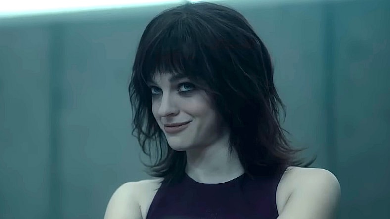 Duela Dent (Olivia Rose Keegan) is interrogated about her 'role' in Bruce Wayne's murder in Gotham Knights Season 1 Episode 1 Pilot (2023), The CW