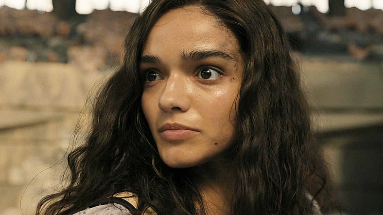 Lucy (Rachel Zegler) surprised by the sudden appearance of a mass of snakes in The Hunger Games: The Ballad of Songbirds and Snakes (2023), Lionsgate Films