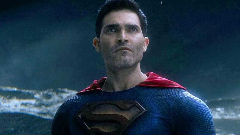 Superman (Tyler Hoechlin) prepares for what could very well be his last battle ever in Superman & Lois Season 3 Episode 12 "What Kills You Only Makes You Stronger" (2023), The CW