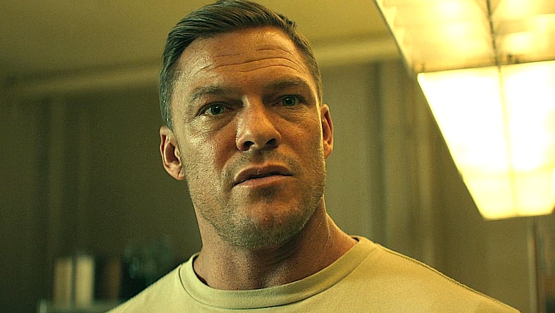 Jack (Alan Ritchson) has a hard lesson for his team in Reacher Season 2 Episode 7 "The Man Goes Through" (2023), Amazon