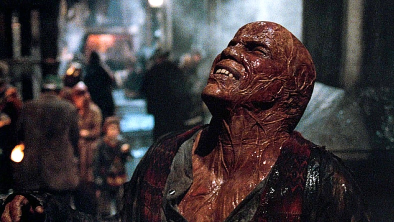 Al Simmons (Michael Jai White) looks up for a sign from Heaven in Spawn (1997), New Line Cinema