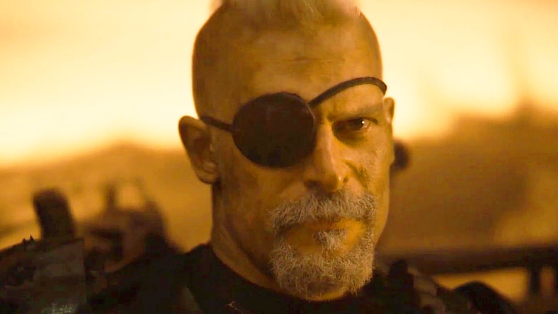 Deathstroke (Joe Manganiello) has some questions in Zack Snyder’s Justice League (2021), Warner Bros. Pictures