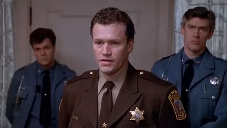 Sheriff Alan Pangborn (Michael Rooker) gives his murder suspect way too much benefit of the doubt in The Dark Half (1993), Orion Pictures 