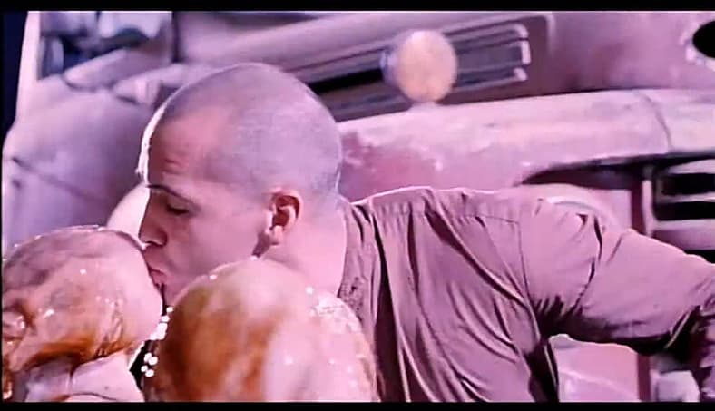 Billy Zane as The Collector in Tales From the Crypt Presents: Demon Knight (1995), Universal