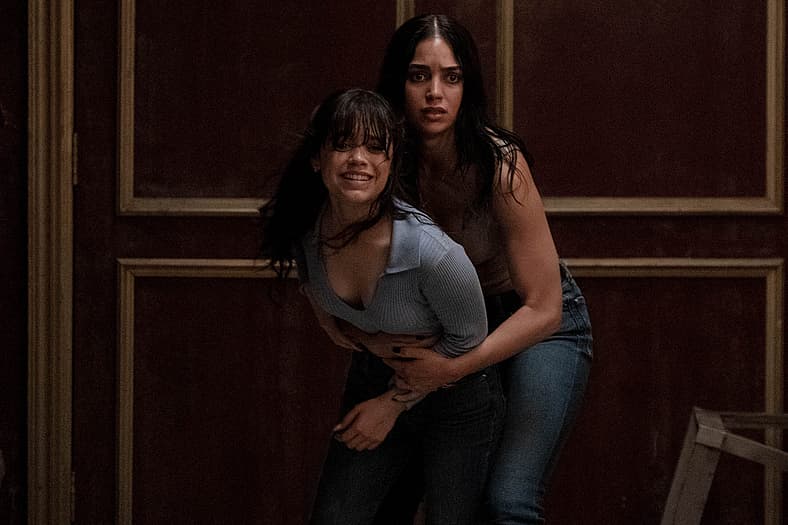 Jenna Ortega as Tara Carpenter and Melissa Barrera as Sam Carpenter in Scream VI