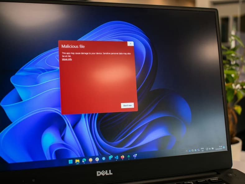 Malware Unsplash