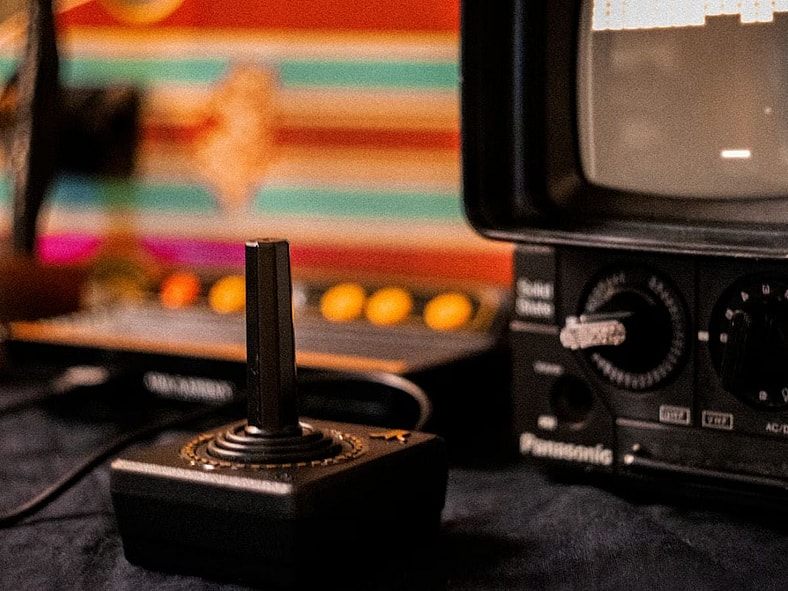 Atari, Unsplash