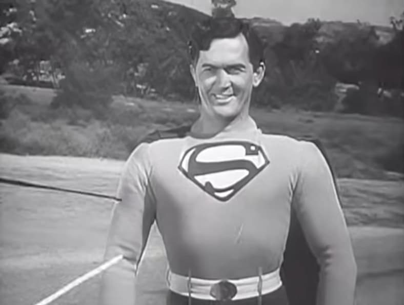 Bullets are no match for The Man of Steel (Kirk Alyn) in Superman Chapter 05 "A Job for Superman!"(1948), Columbia Pictures
