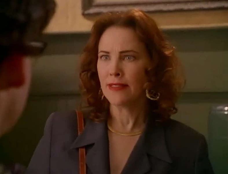 Geri (O'Hara) has a hellish day in court in Tales From the Crypt Season 6 Episode 1 (1994), HBO