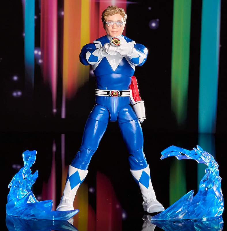 Billy (David Yost) activates his Morpher via Power Rangers Lightning Collection Remastered Mighty Morphin Blue Ranger