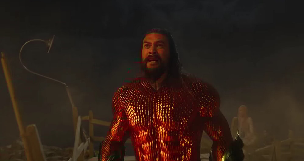 Something spooks Arthur-Aquaman 2