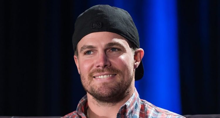 Stephen Amell