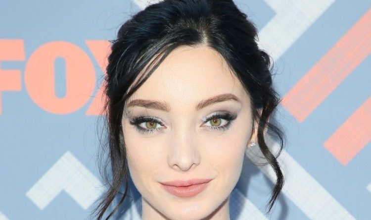 Emma Dumont