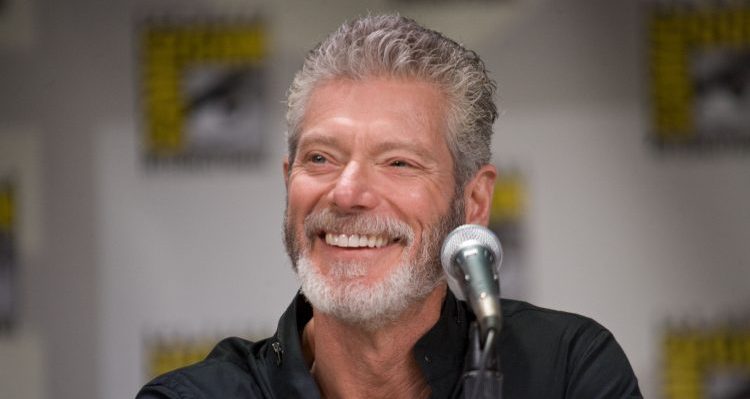 Stephen Lang