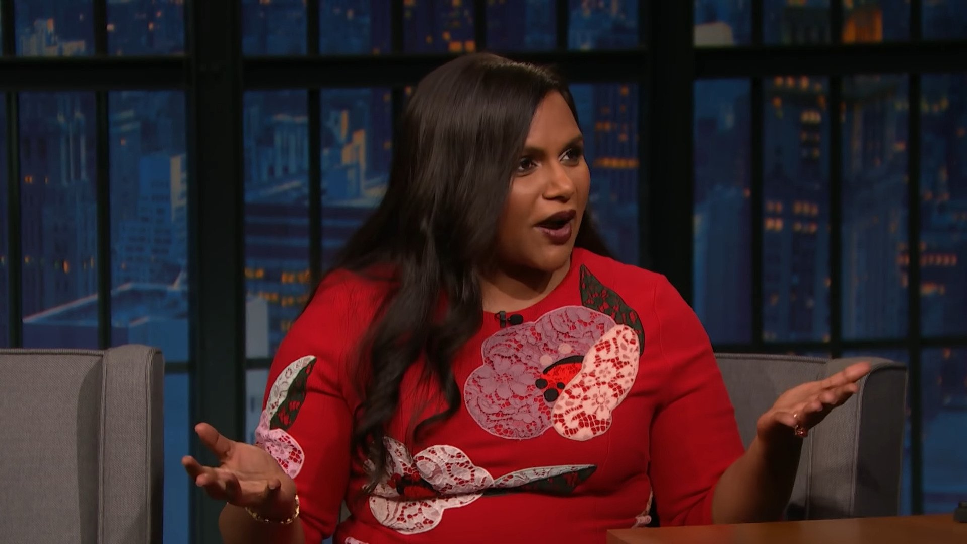 Velma Mindy Kaling rebate críticas à mudança de etnia da protagonista para  série do HBO Max