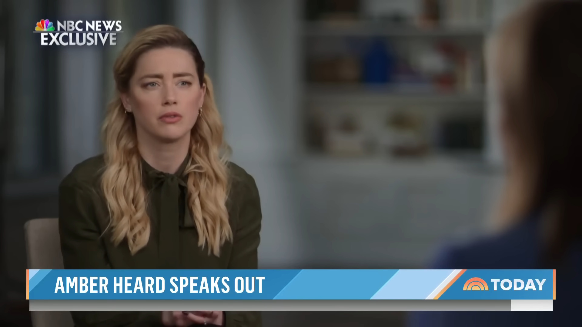 Savannah Guthrie interviews Amber Heard for NBC News (2022)