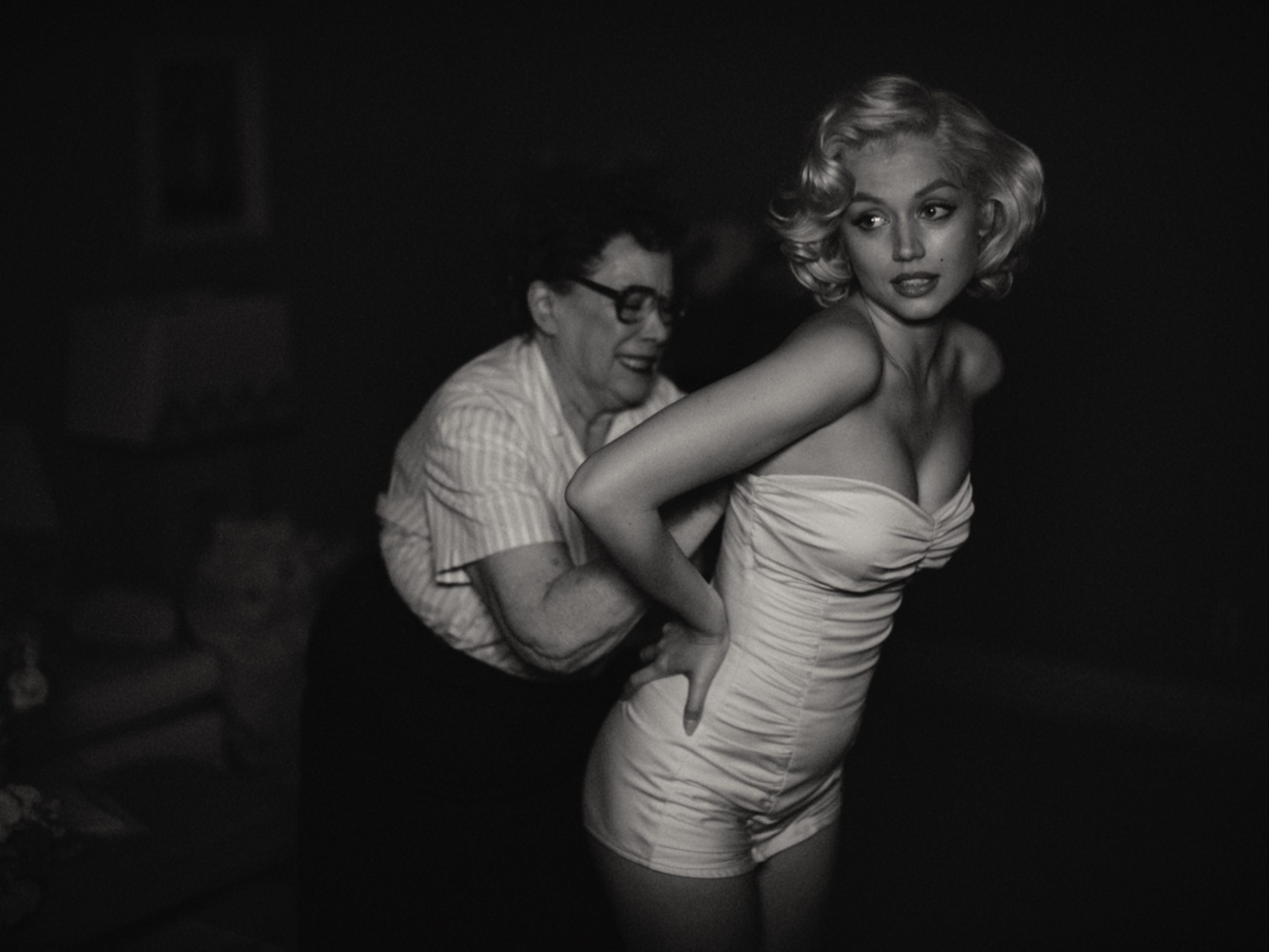 Arma de Armas als Marilyn Monroe im Netflix-Film "Blonde" | Bildquelle: Arma de Armas als Marilyn Monroe im Netflix-Film "Blonde" © Netflix | Bilder sind in der Regel urheberrechtlich geschützt