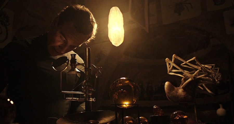 David in his laboratory in Alien Covenant, 20th Century Fox