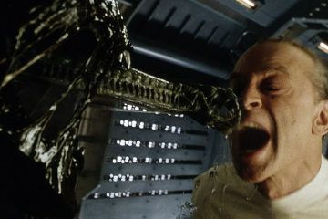 Gediman taunts a xenomorph in Alien Resurrection, 20th Century Fox