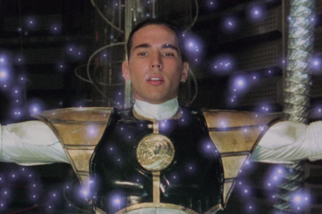 Tommy (Jason David Frank) joins with the other Rangers in giving his life force to revive Zordon in Mighty Morphin Power Rangers: The Movie (1995), Saban Entertainment via Blu-ray