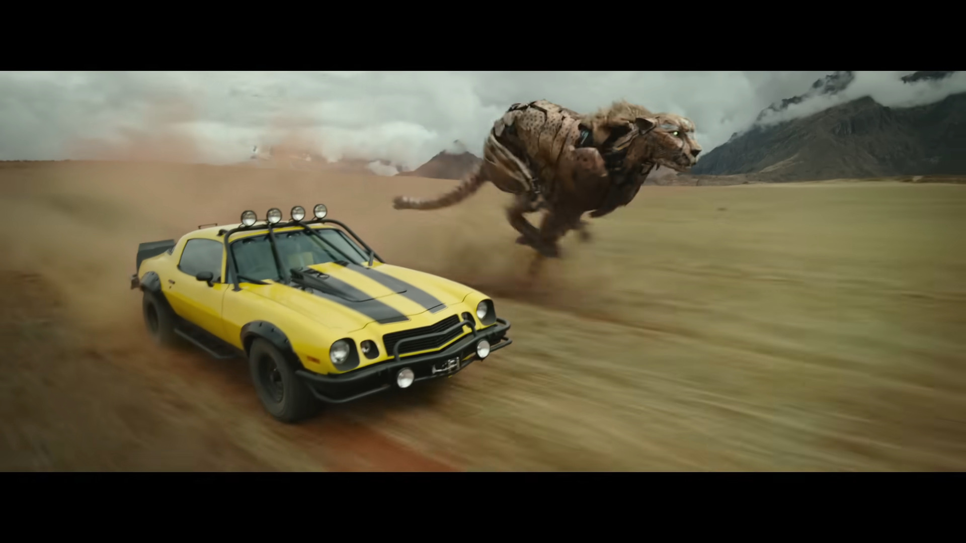 Cheetor and Bumblebee race side-by-side in Transformers: Rise of the Beasts (2023), Paramount Pictures via YouTube