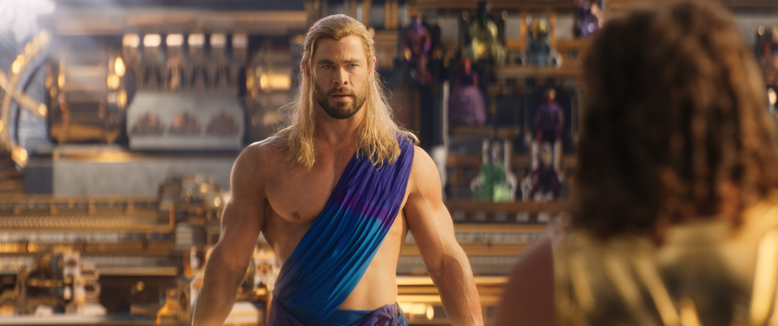 Chris Hemsworth como Thor em THOR: LOVE AND THUNDER da Marvel Studios. Foto cortesia da Marvel Studios. ©Marvel Studios 2022. Todos os direitos reservados.