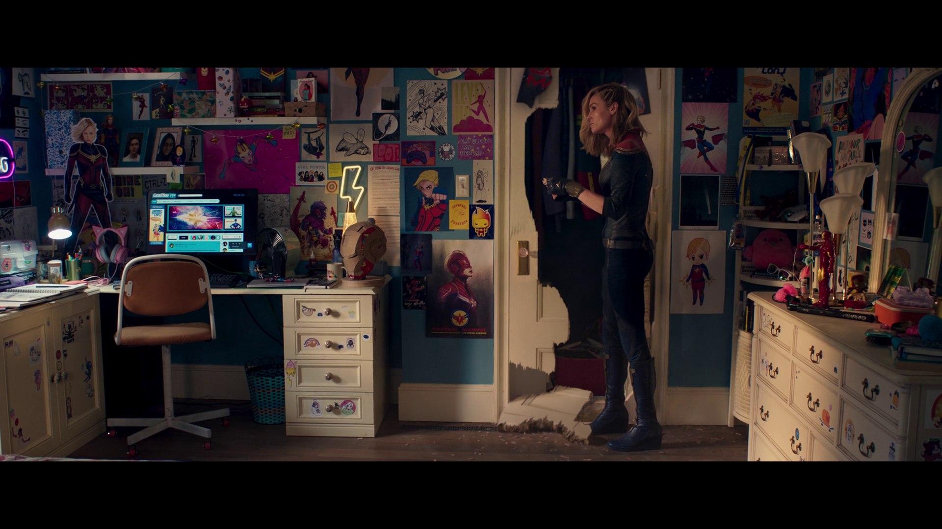 Captain Marvel (Brie Larson) takes in her strange, new surroundings in the post-credits scene to Ms. Marvel Season 1 Episode 6 “No Normal” (2022), Marvel Entertainment via Disney Plus