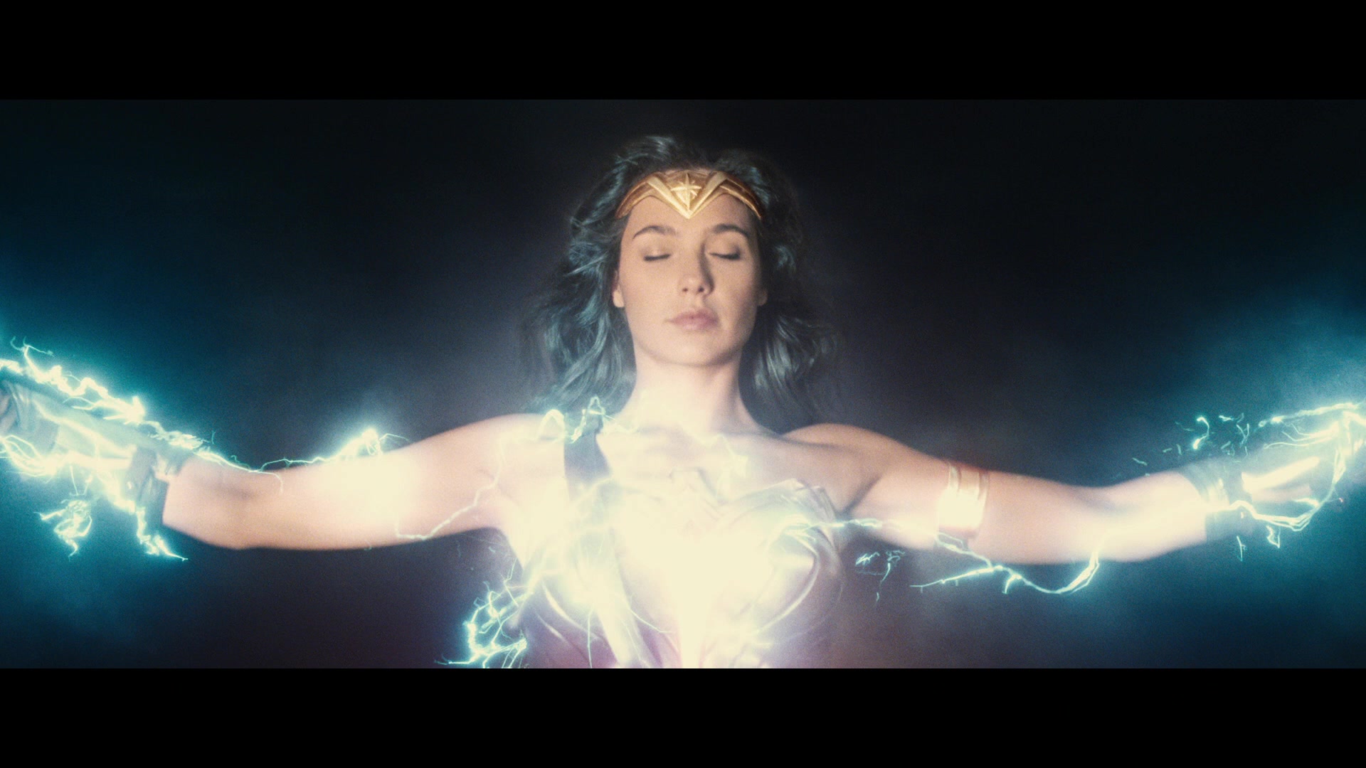 Diana (Gal Gadot) harnesses Ares' (David Thewlis) in Wonder Woman (2017), Warner Bros, Pictures via Blu-ray