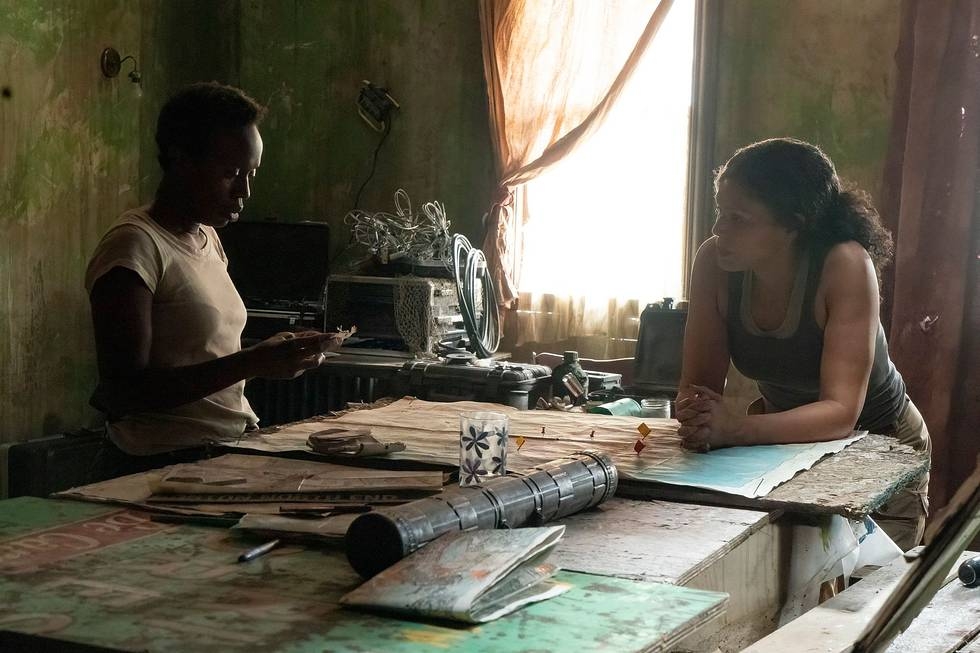Natasha Mumba as Kim Tembo, Merle Dandrige as Marlene in The Last of Us (2023), HBO