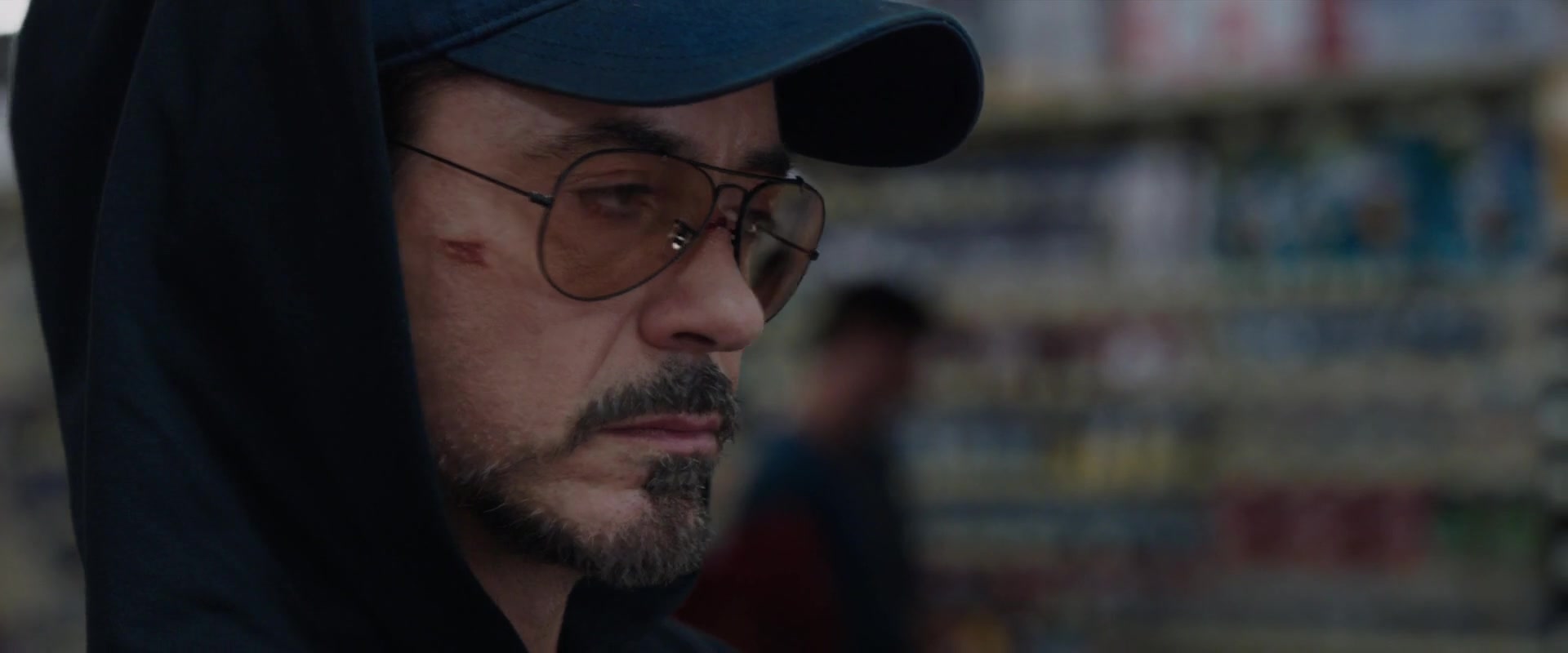 Tony Stark (Robert Downey Jr.) gears up to hunt down The Mandarin in Iron Man 3 (2013), Marvel Entertainment