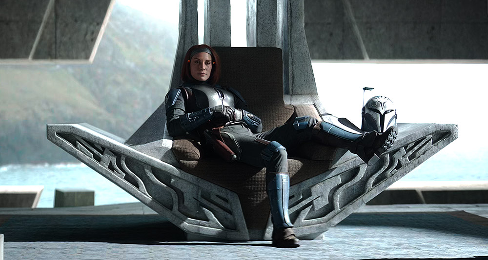 Bo-Katan Kryze sitting alone on a throne in 'The Mandalorian' (2023), Disney+