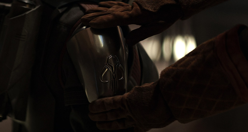 Bo-Katan gets mythosaur-engraved armor in 'The Mandalorian' (2023), Disney+