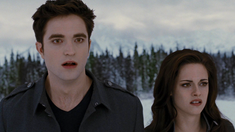 Edward (Robert Pattinson) and Bella (Kristen Stewart) prepare to brawl in The Twilight Saga: Breaking Dawn – Part 2 (2012), Lionsgate Entertainment