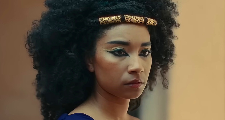 Cleopatra (Adele James) oversees her court in Queen Cleopatra (2023), Netflix