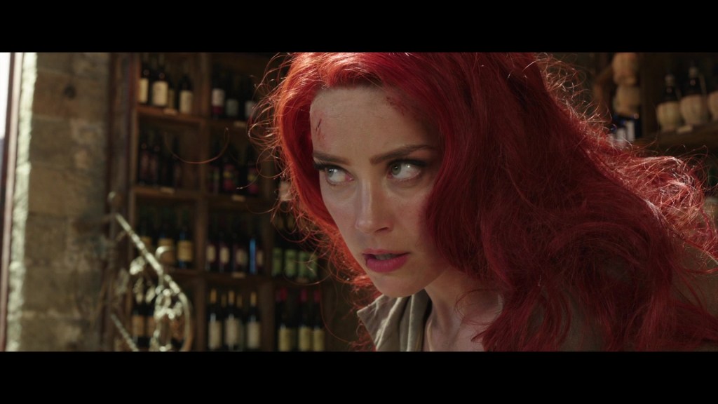 Mera (Amber Heard) readies herself to fight back in Aquaman (2018), Warner Bros. Entertainment via Blu-ray