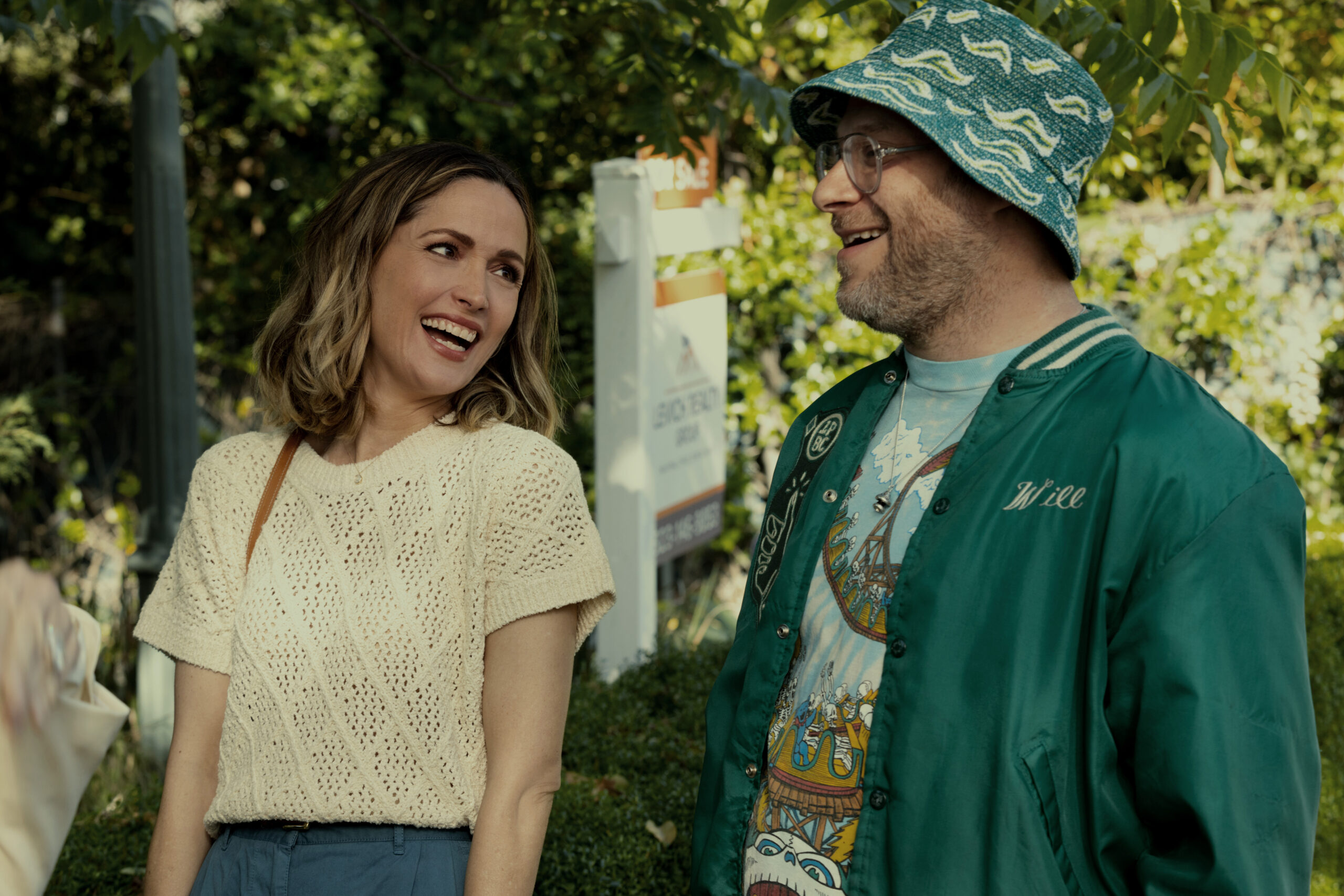Seth Rogen as Will and Rose Bryne as Slyvia in Platonic Episode 1 (2023), Apple TV+ via Official Website