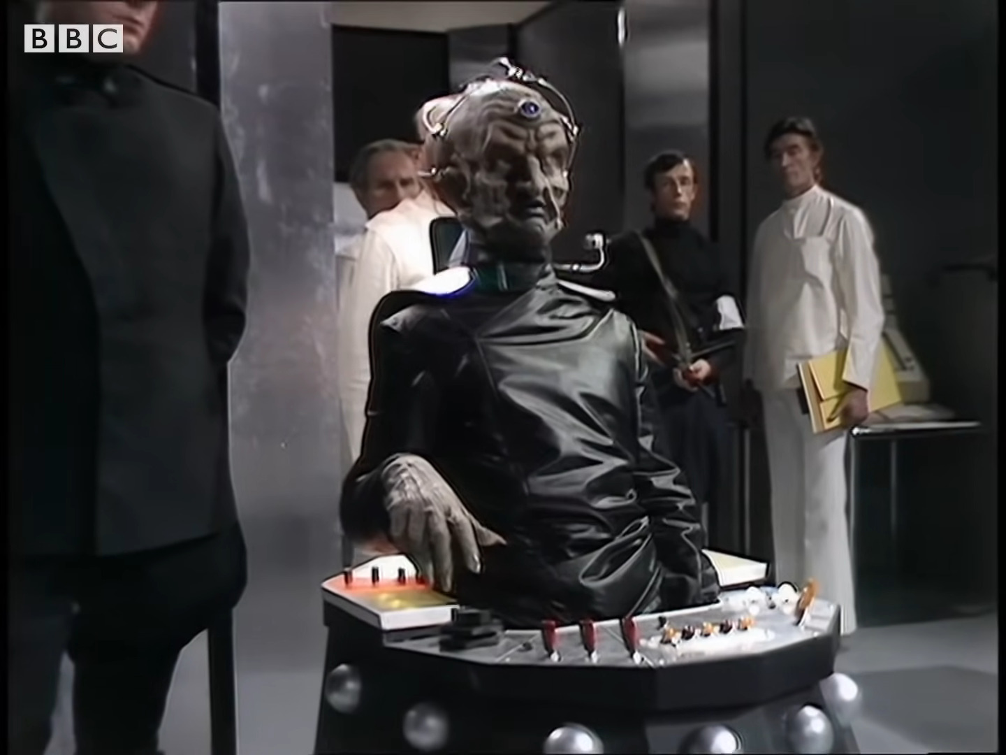 'Doctor Who' Showrunner Russell T Davies Claims Davros' Original Look ...