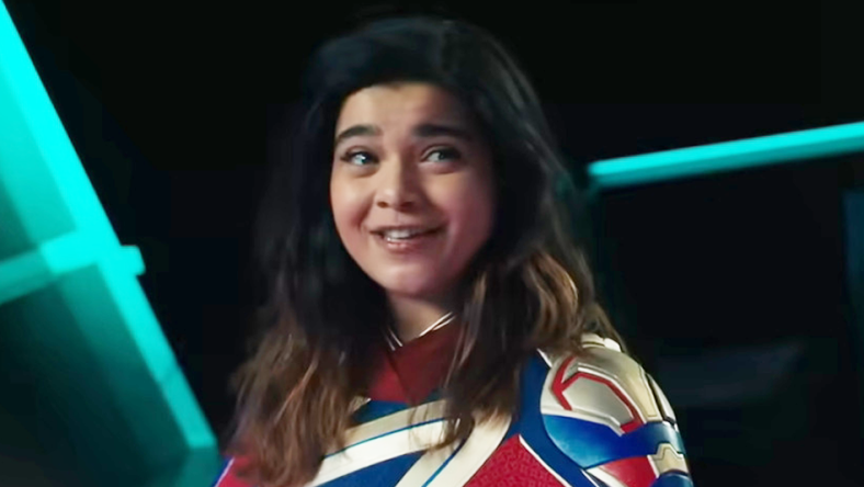 Ms. Marvel (Iman Vellani) prepares to activate the Quantum Bands in The Marvels (2023), Marvel Entertainment
