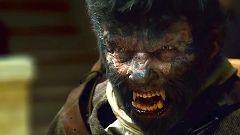 Lawrence Talbot (Benicio Del Toro) transforms into a werewolf in The Wolfman (2010), Universal Pictures