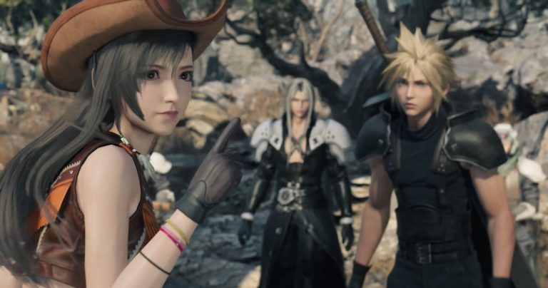 Tifa (Ayumi Ito) warns Sephiroth (Toshiyuki Morikawa) and Cloud (Takahiro Sakurai) of impending monsters in Final Fantasy VII Rebirth (2024), Square Enix