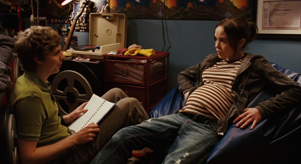 Michael Cera as Paulie Bleeker and Ellen Page as Juno MacGuff in Juno (2007), Mandate Pictures