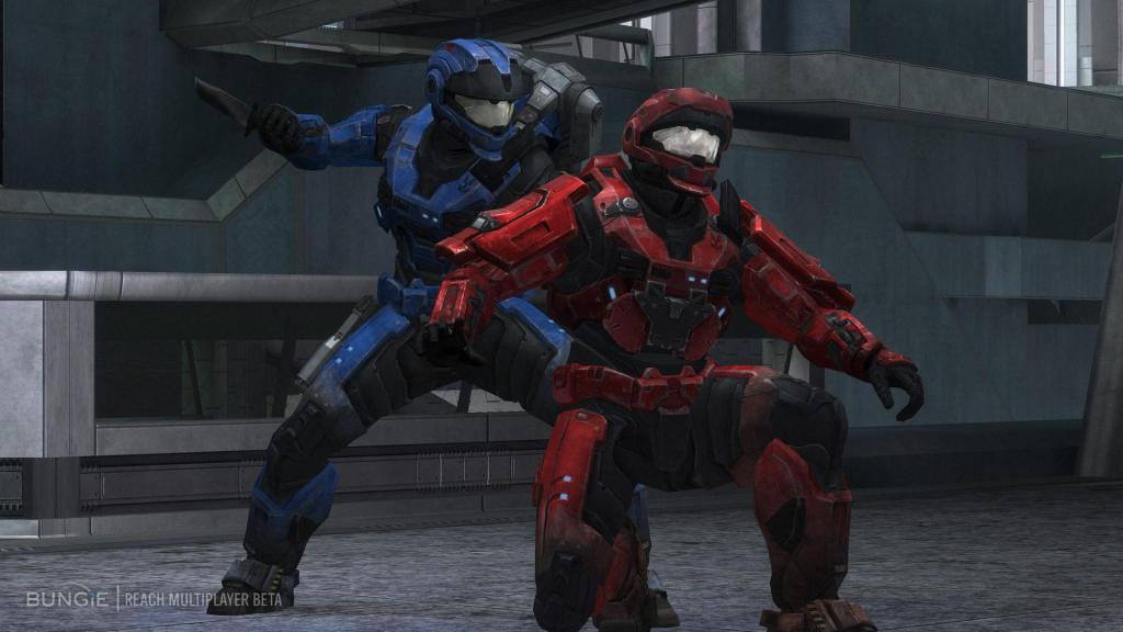 A Blue Spartan performs an assassination on a Red Spartan in Halo: Reach (2010), Bungie